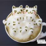 即時熱門文章：台中咖啡廳》台中貓咪咖啡廳～咕嚕貓咖啡(已歇業)＊貓咪跳進奶泡裡！立體拉花超療癒！