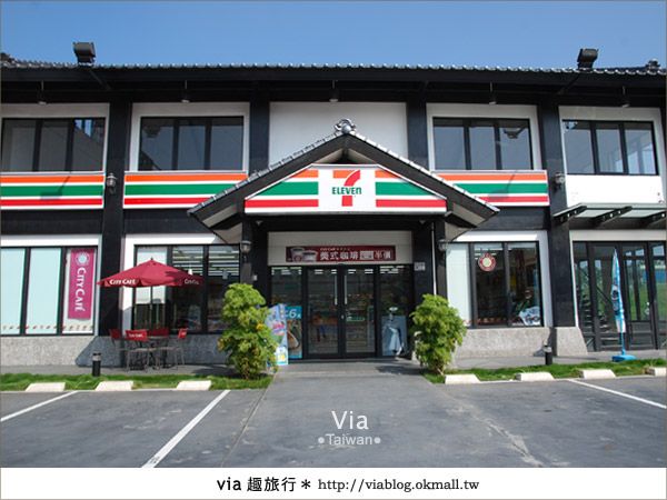 南投竹山7-11》在台灣哪裡出現這麼日本味的7-11？ @Via&#039;s旅行札記-旅遊美食部落格